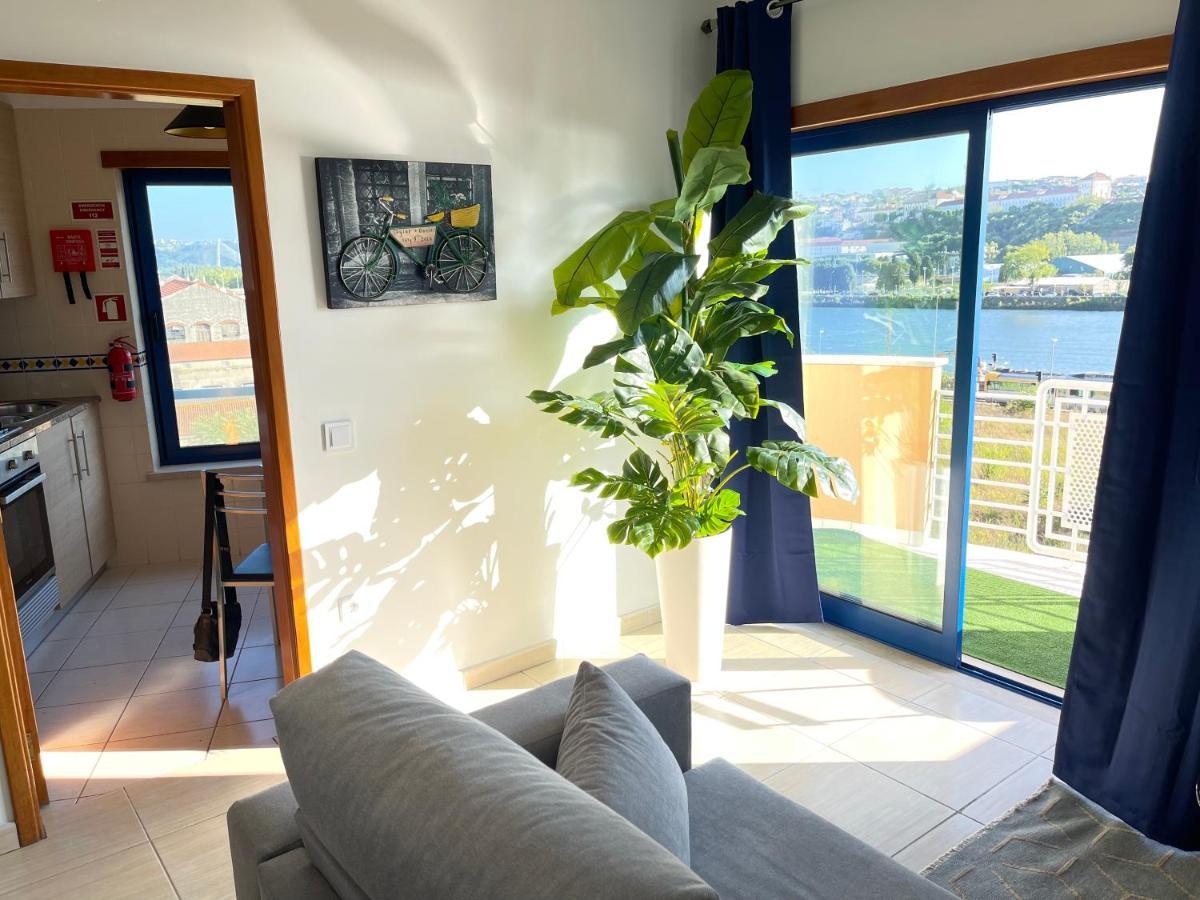 Miguel Torga River Apartment